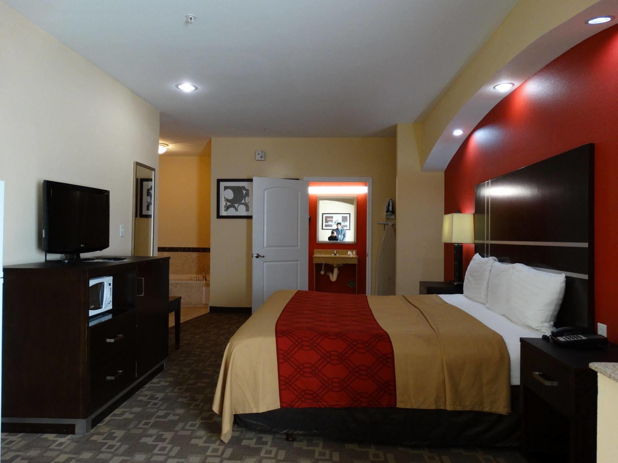 Regency & - Motel Baytown